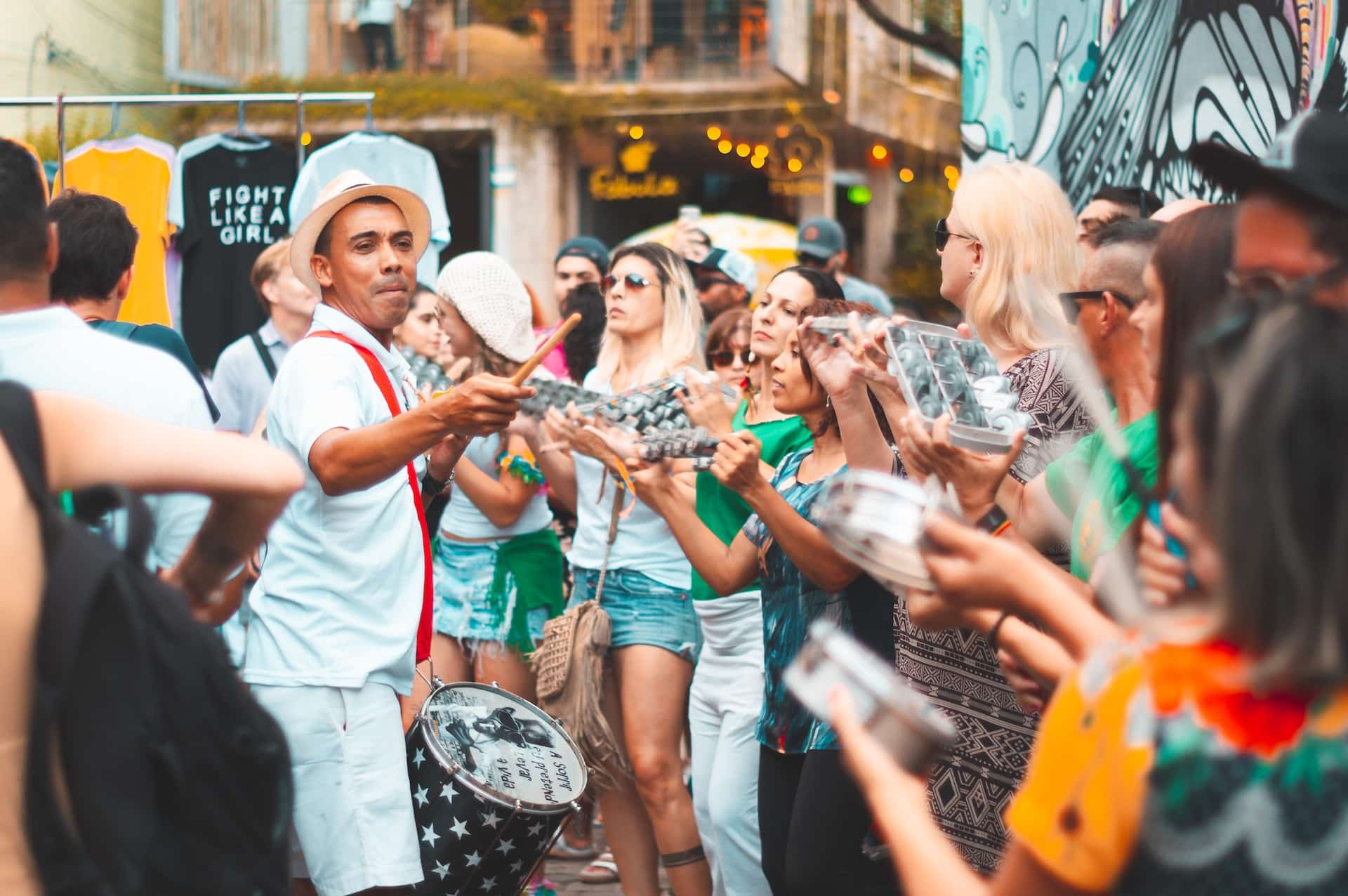 Ilustração para o artigo: Saúde e carnaval: como conciliar?